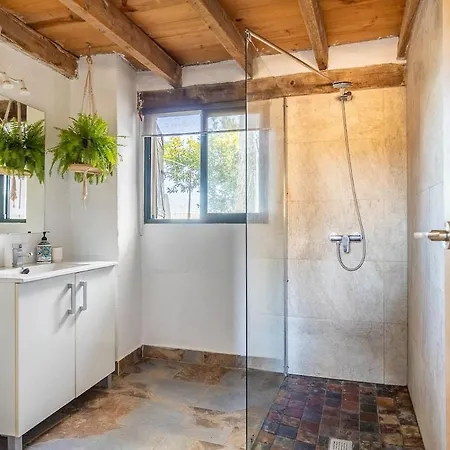 Prázdninový dům Modern Comforts And Rustic Charm *